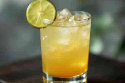 Ho'onanea recipe served in a glass, by Pekin the Chef