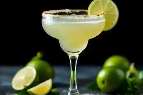 Margarita recipe served on a plate, by Pekin the Chef